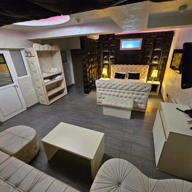 Olympic Wellness & Spa Hotel Белград Екстериор снимка