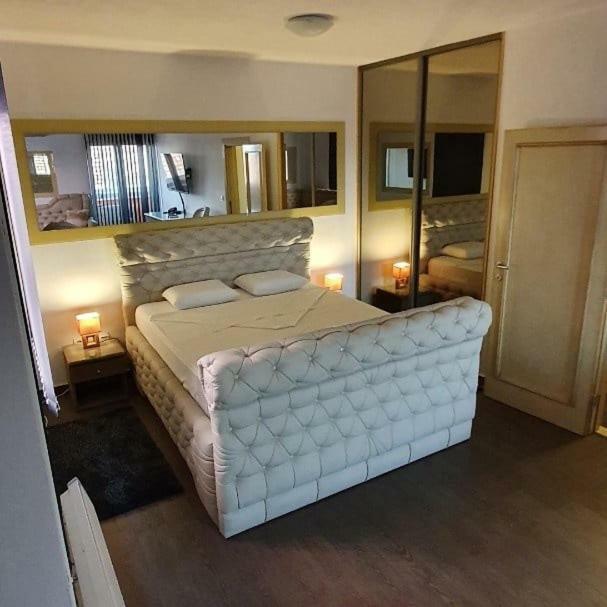 Olympic Wellness & Spa Hotel Белград Екстериор снимка